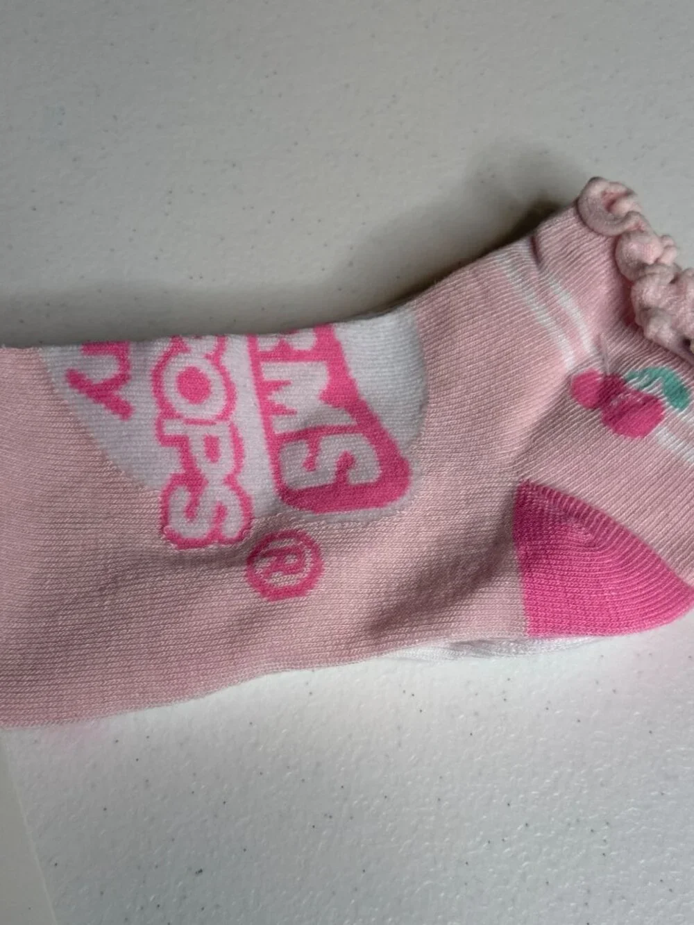 Charms Cherry Blow Pop 2 Pair Low Cut Ankle Socks Womens 4-10 Pink NWT
